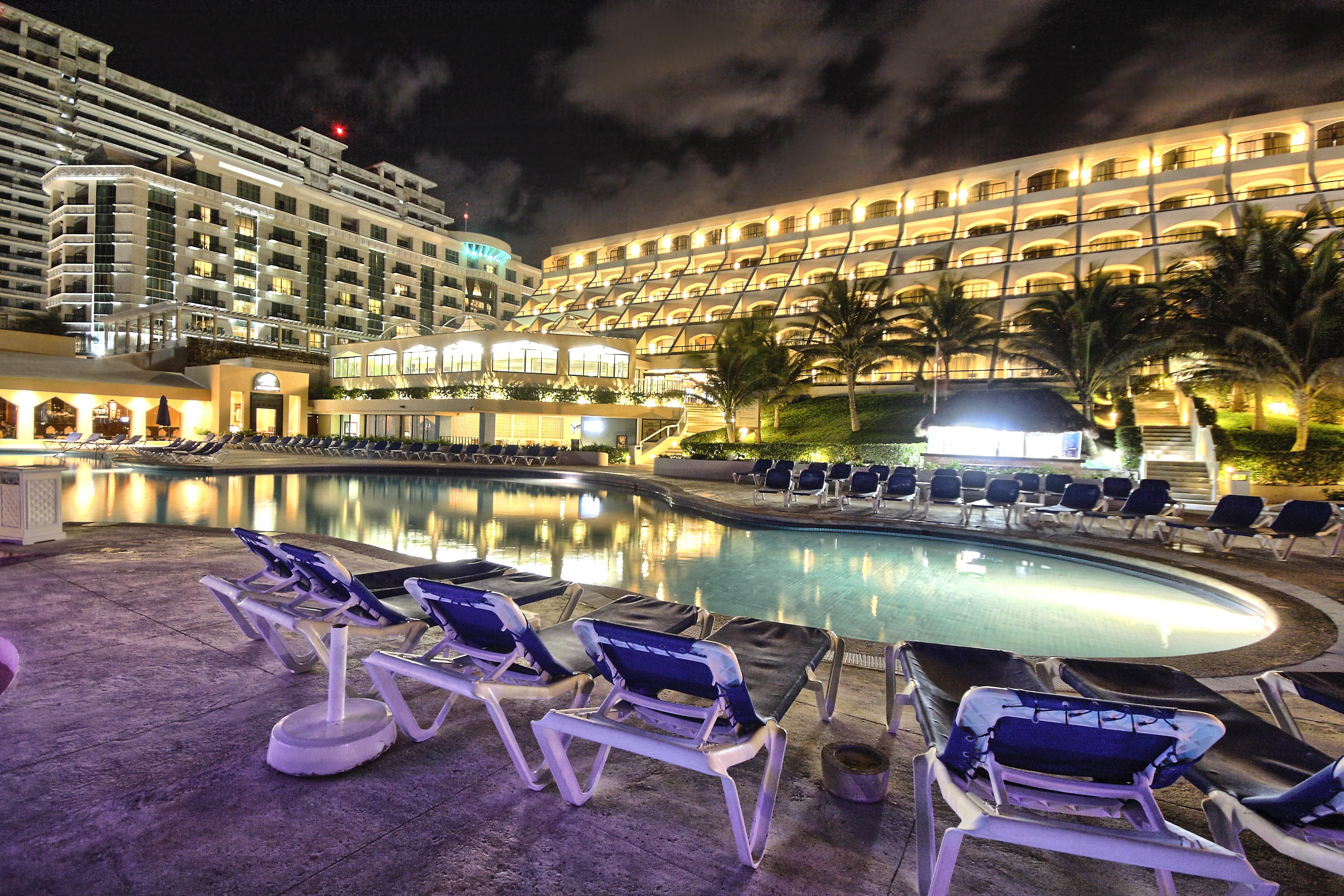 Golden Parnassus Resort & Spa (Adults Only) Cancún Exterior foto